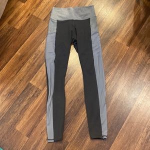 Mixed Gray Exercise Legging